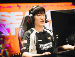AL, 팀합 안 맞는 BLG 3-0 완파…T1과 격돌
