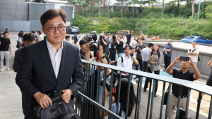 최휘영 문체부 장관 후보자, 인사청문회 사무실  첫 출근 [쿠키 포토]