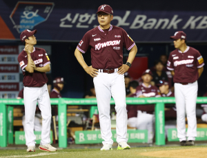 ‘물갈이’ 나선 키움, 홍원기 감독·고형욱 단장·김창현 수석코치 해임