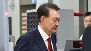 ‘두문불출’ 尹, 재소환 또 불응…특검, 강제구인 나선다