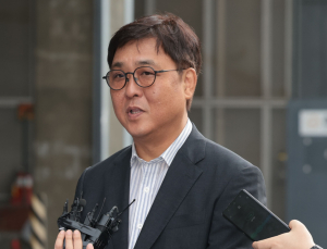 최휘영 문체장관 후보자, 놀유니버스 대표 사임