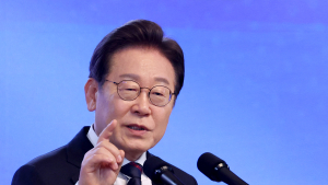 李대통령 지지율 64.2%…부울경·중도층서도 60%대 긍정평가