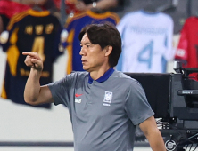 ‘일본전 3연패·우승 좌절’…홍명보호, 일본에 0-1 패배