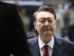 내란특검, 尹 3차 강제구인 시도…불발 시 기소 전망도