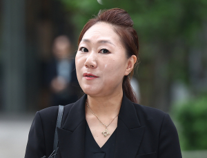 강혜경, 명태균 PC 등 특검에 임의제출…“진실 밝혀지길”