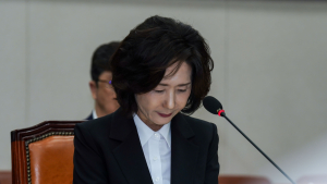 이진숙‚ 자녀 조기유학·논문 의혹에 “진심으로 사죄” [쿠키포토]