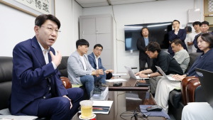 우범기 전주시장, 유희태 완주군수와 조건 없는 만남 제안