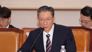 정성호 “공소권 명백히 남용되면 공소취소 가능…검사도 책임져야”