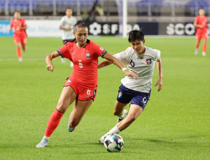‘답답한 공격·우중 혈투’ 한국, 우승 걸린 대만전 전반 0-0
