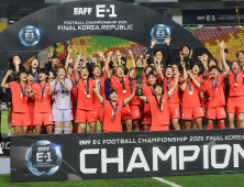 홍명보호와 달랐던 신상우호…女축구, 20년 만의 동아시안컵 우승 쾌거