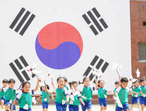 ‘광복 80주년’ 독립유공자 예우 강화한다…수급 대상 확대 추진 [법리남]