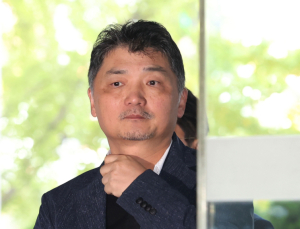 카카오 김범수 창업자, 암 재발해 최근 재수술…“위독한 상황 아니야”