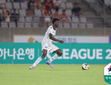 ‘제페르손 극적 동점골’…안산, 김포와 2-2 무승부
