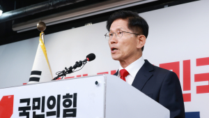 당대표 출마 선언한 김문수 “李 정권 폭주 막겠다”