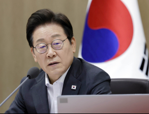 李대통령 “엄혹한 현장서 음주가무 즐긴 정신 나간 공직자 단속하라”