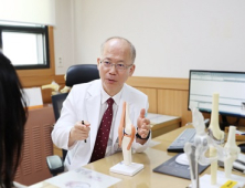 안 쓰면 무릎 건강에 독, 허벅지 근육 강화해야 관절염도 예방 [건강 나침반]