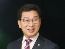 신정훈, 공선법 사건 항소심 벌금 90만 원 ‘직 유지’