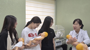 영월군, 보건·간호 정주인력 키운다…중학생 대상 직업 체험 캠프 운영