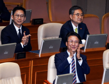 김민석 총리 등 신임 국무위원들‚ 국회 첫 공식 인사 [쿠키포토]