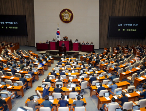 여야, 본회의 ‘비쟁점 법안’ 처리…헌재소장 후보자 임명동의안 통과