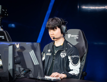정규시즌 무패 이어간 젠지, 한화생명 2-0 격파 [쿠키 현장]
