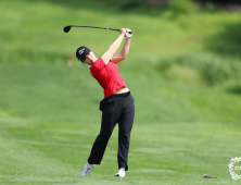 ‘보스 베이비’ 김민솔, 드림투어 시즌 4승 달성…상금 1위 등극 [KLPGA]