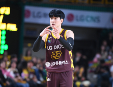 전성현 트레이드로 친정팀 정관장 복귀…배병준·나성호 LG행 [KBL]