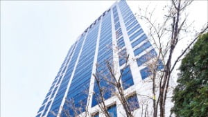 JB금융, 상반기 순익 3704억…역대 최대