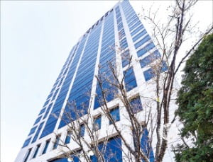 JB금융, 상반기 순익 3704억…역대 최대