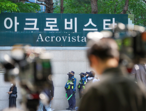 특검, 김건희 자택 압수수색…‘건진법사 청탁·공천 개입’ 겨냥