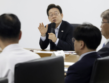 李대통령, 사망사고 발생한 SPC 공장 방문…“산재 줄일 단초 마련해야”