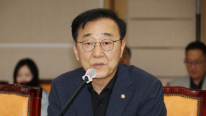 김윤덕 국토부장관 후보자, 자녀 전세금 등 다수 재산 신고 누락 의혹
