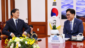 우원식 국회의장, ‘광복절 특사’ 앞두고 조국 전 대표 면회