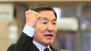 李대통령, 베트남 특사단장 박창달 전 의원으로 교체