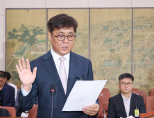 최휘영 문체부 장관 후보자 “K컬처 300조 시장, 방한 관광 3000만 시대 열겠다”