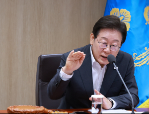 李대통령, 국방 장관에게 “내란 뺀 국방일보 기강 잡아야”