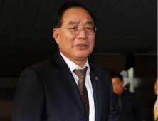 업추비 부당 사용·법카 대납…부산교육청, 하윤수 전 교육감 고발