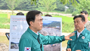 김태흠 지사, 수해복구 현장 및 임시대피소 점검 