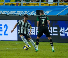 EPL ‘뉴캐슬 신예’ 박승수 데뷔…번뜩이는 움직임으로 눈도장 [쿠키포토]