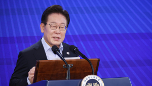 李대통령 “이빨 흔들릴 정도로 조용한 전투 벌여…국력 더욱 키워야”