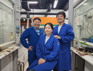 KAIST 연구팀, 신경염증 억제 천연물 ‘허포트리콘’ 세계 첫 합성