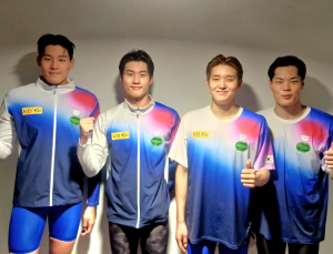 남자 계영 800m, 세계선수권 예선 3위로 결선 진출…2연속 메달 도전