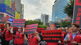 “소상공인 터전 사라진다”…홍대 레드로드 역사 설치 반발