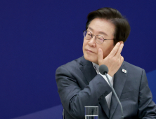 李대통령 지지율 59.4%…민주당, 국힘에 더블스코어