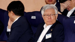 文비난·박원순 옹호·위안부 비하…인사처장 논란 ‘일파만파’