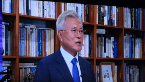 이재명·문재인 “새 지도부, 원팀 되어 유능함으로 역사 이어가야” [8·2 민주 전당대회]