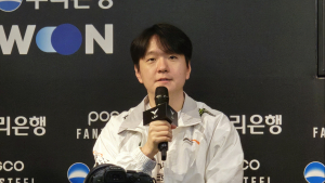 최인규 한화생명 감독 “T1전 중요했는데 0-2 패배 아쉬워”