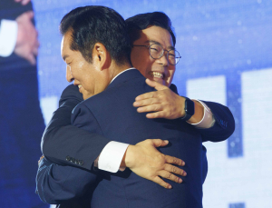 ‘정청래 당대표 선출’에…與 “모두의 승리” 野 “걱정 앞서” [8·2 민주 전당대회]