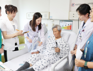 서울아산병원, 중증 노년환자 통합진료 시스템 국내 첫 가동