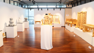 충남도의회, 다음아트홀서 ‘목공예와 석공예' 콜라보展